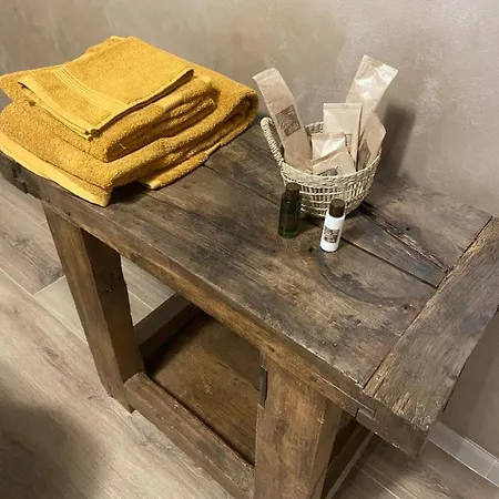 La Lupa - In The Heart Of With Car Box *