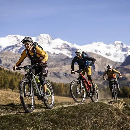 La Lupa - In The Heart Of With Car Box *