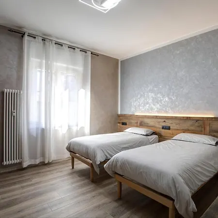 La Lupa - In The Heart Of With Car Box Appartamento Aosta
