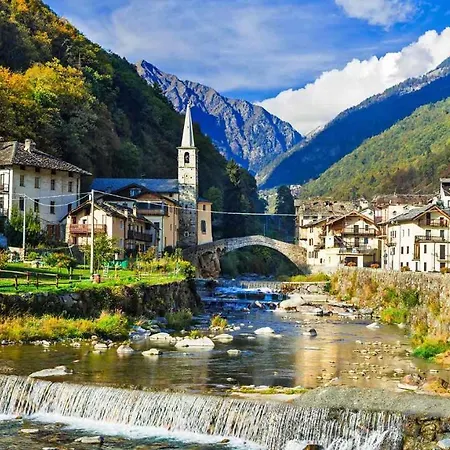 La Lupa - In The Heart Of With Car Box Appartamento Aosta