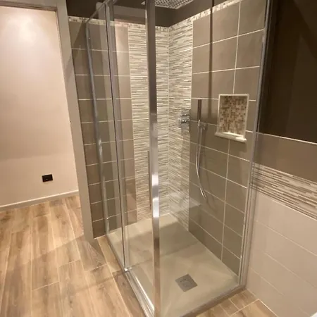 La Lupa - In The Heart Of With Car Box *